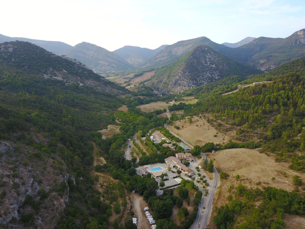 Camping Le Chambron Condorcet Exterior photo